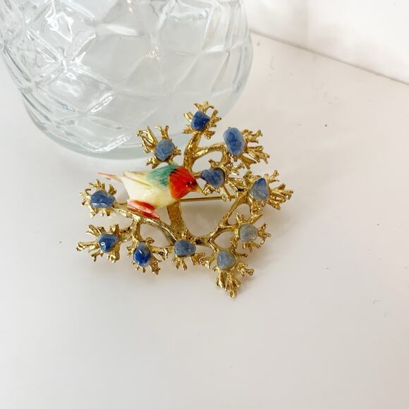 Vintage Enamel Bird Brooch Pin On Branch Gold Tone Blue Rhinestone Prong 1.75" - Picture 2 of 8